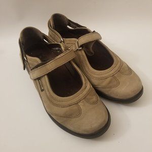 Mephisto Women's Run-Off Mary Jane Brown Size 8.5